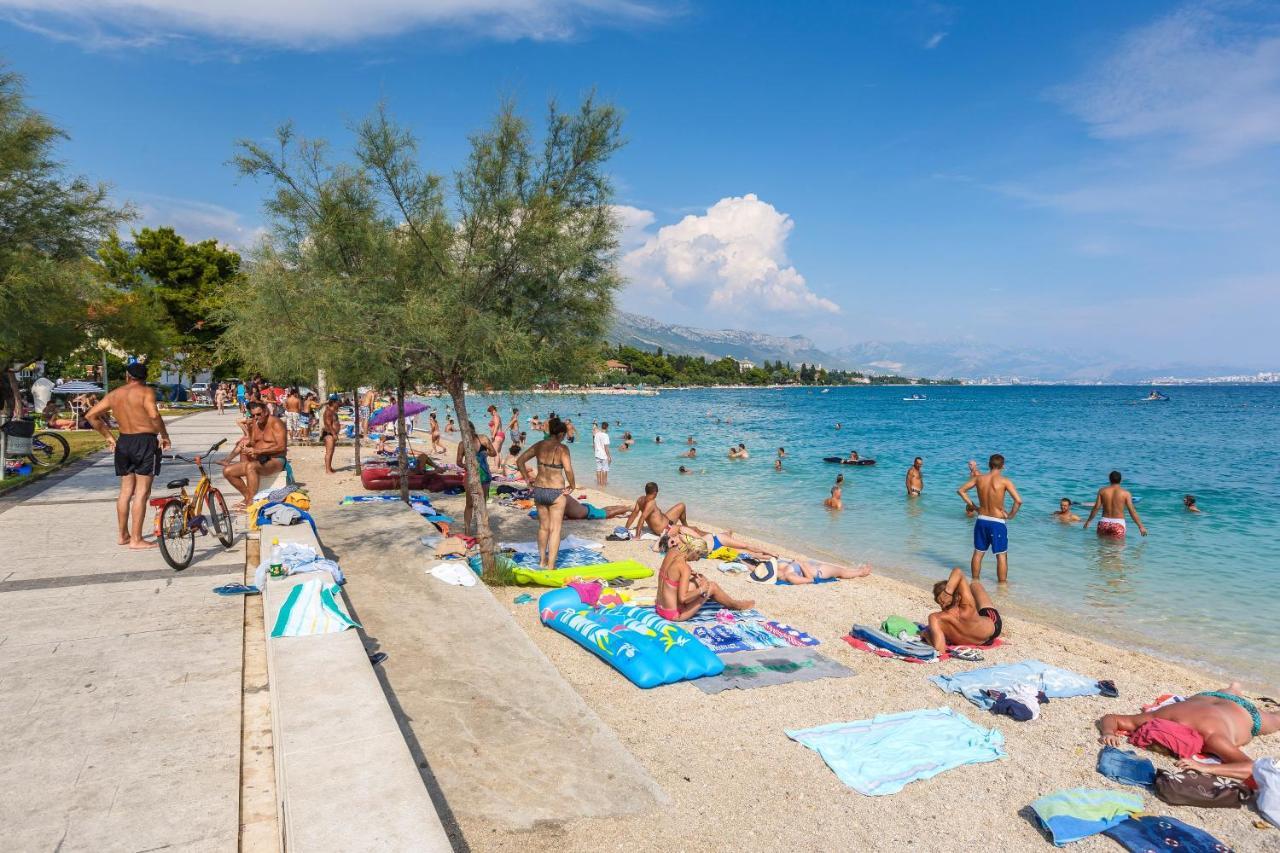 Apartments By The Sea Kastel Stari, Kastela - 15894 Экстерьер фото